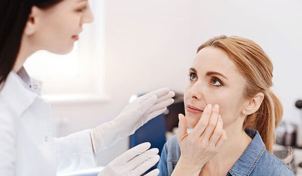 cuanto gana un dermatologo en estados unidos 1